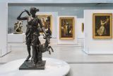 Louvre_Lens_Göttin_CCBYSA4.0_Pierre_Goiffon-at-wikimedia.commons