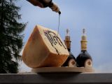 Aceto Balsamico di Modena CCBYSA2.0 cristano carli at flickr